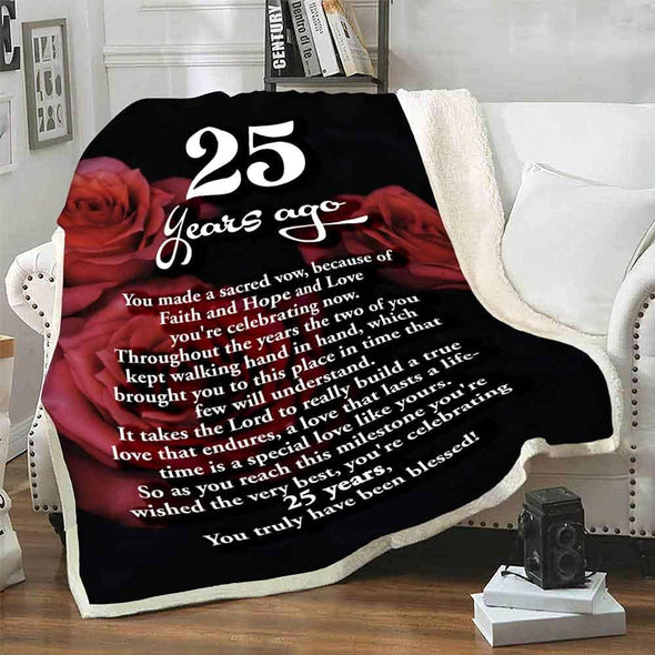 Personalized Couple Blanket - Customized Wedding Year - Premium Quality Gift for Him or Her - Ideal for Anniversaries - Luxuriously Soft and Cozy Throw